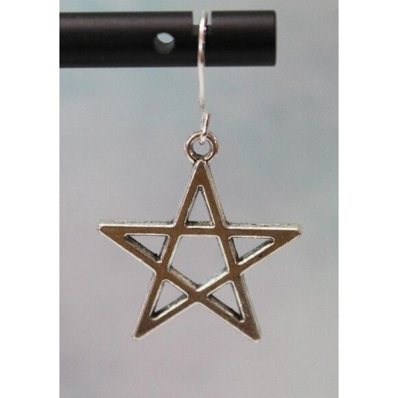 Silver Christmas Star Earrings E143 - Picture 2 of 2